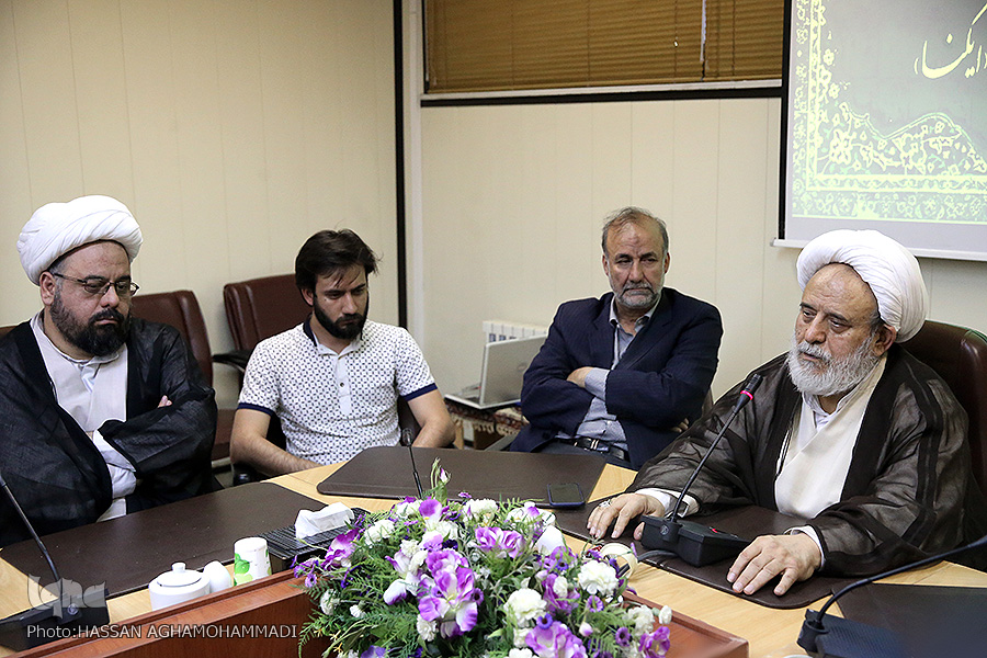 نشست صمیمانه خبرنگاران ایکنا با شیخ حسین انصاریان 