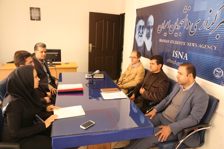 بازدید مدیرکل تعاون، کار و رفاه اجتماعی کردستان از خبرگزاری ایسنا