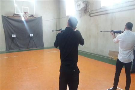 مسابقات تیراندازی با تفنگ بادی در دو گروه دانشجویان خانم و آقا برگزار گردید. 