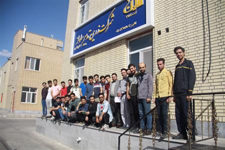 بازدید دانشجویان سمنانی از شرکت زرین تدبیر سلولز(شرکت بیتا)